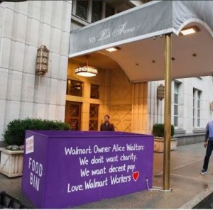 Walmart-strikers-food-bin-return-e1416863017929